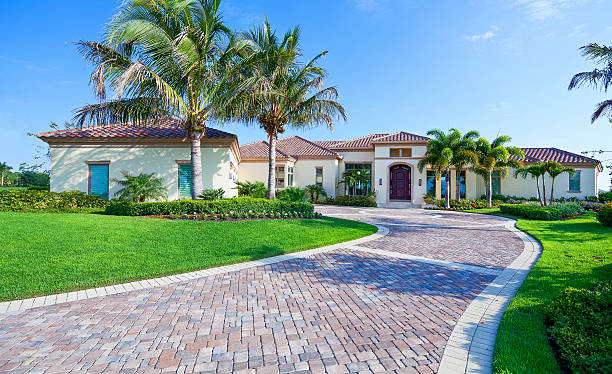 Best Driveway Pavers Near Me  in Boscobel, WI